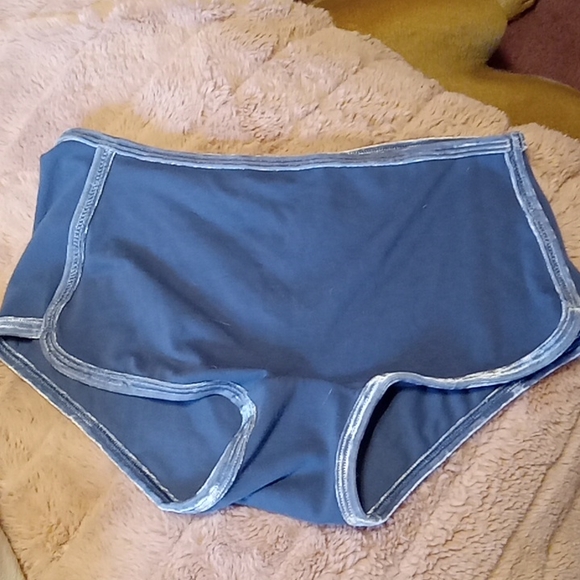 Victoria's Secret Pink Christmas Panties🎅🤶 - Picture 2 of 4